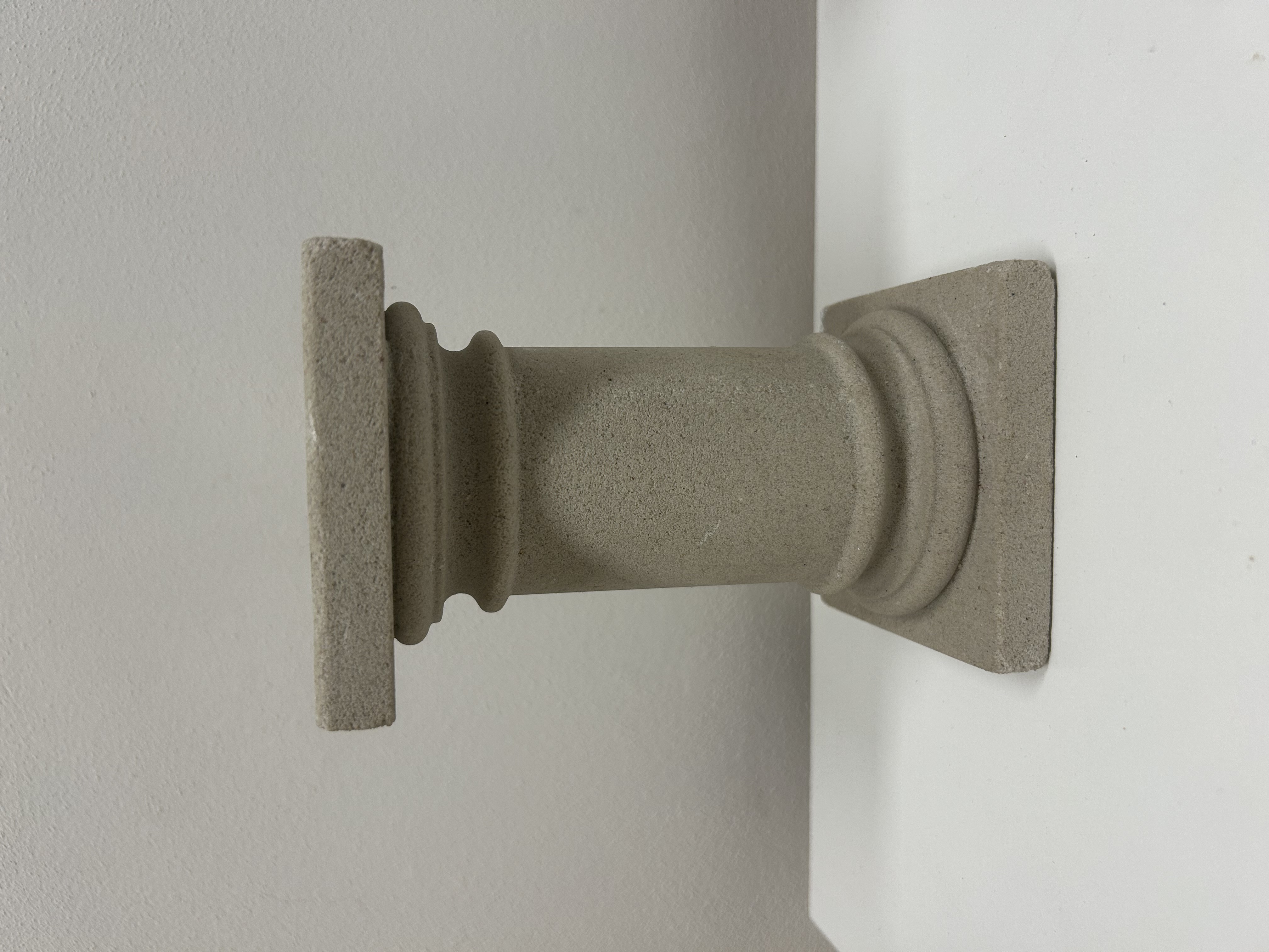 Dekorativní řecký sloup — beton