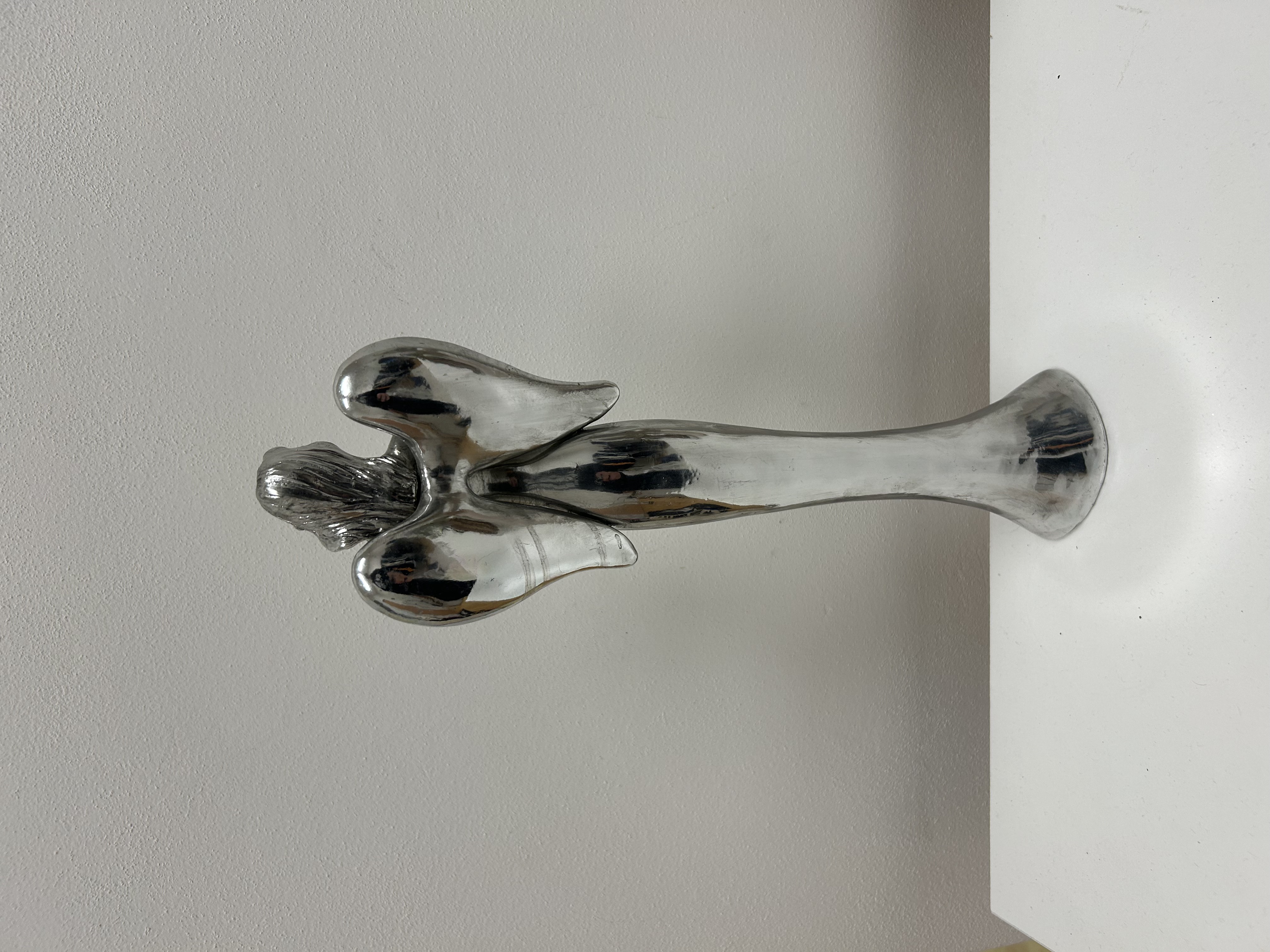 Stříbrný andílek — leštěný kov