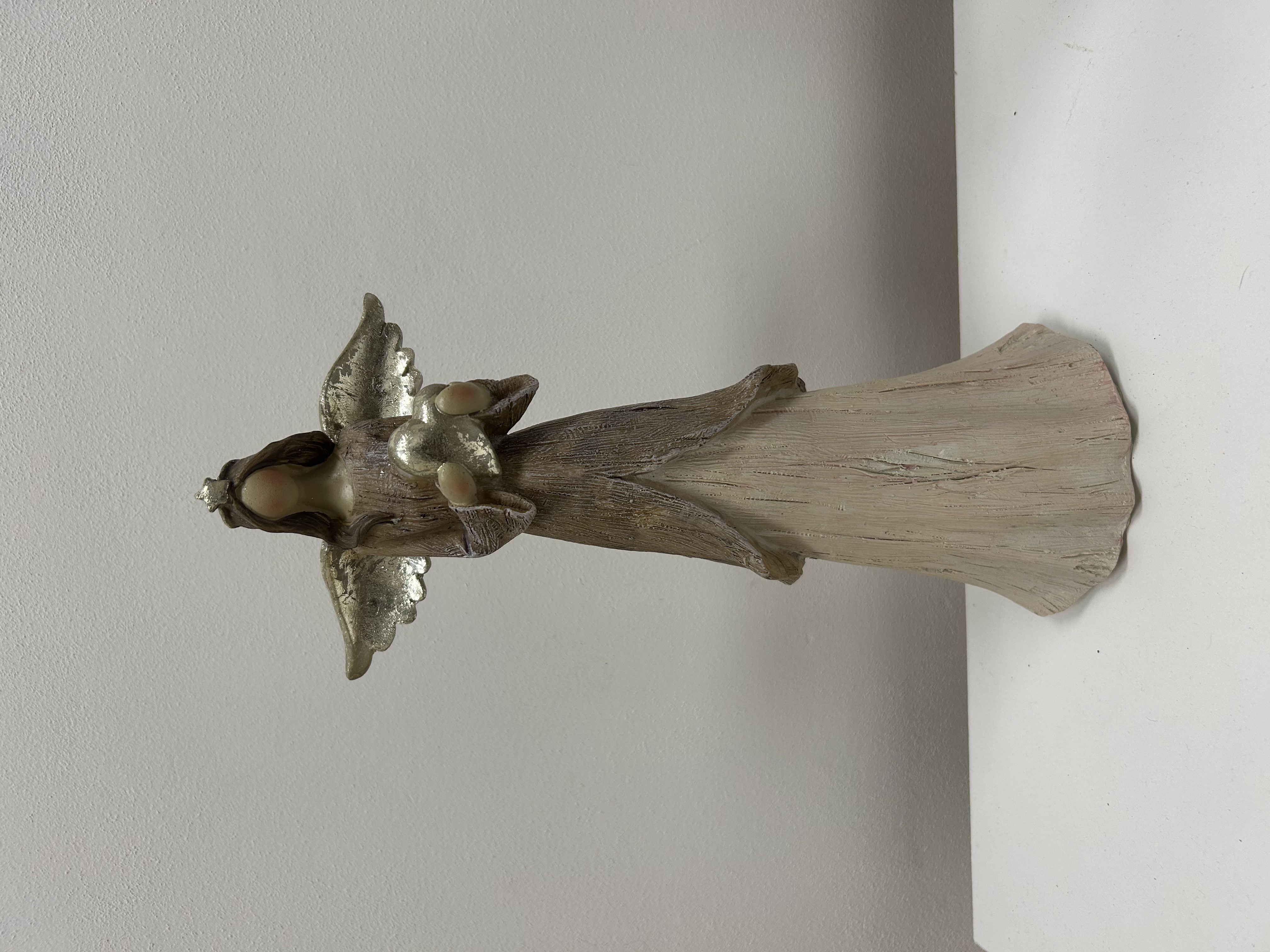 Andílek se stříbrnými křídly